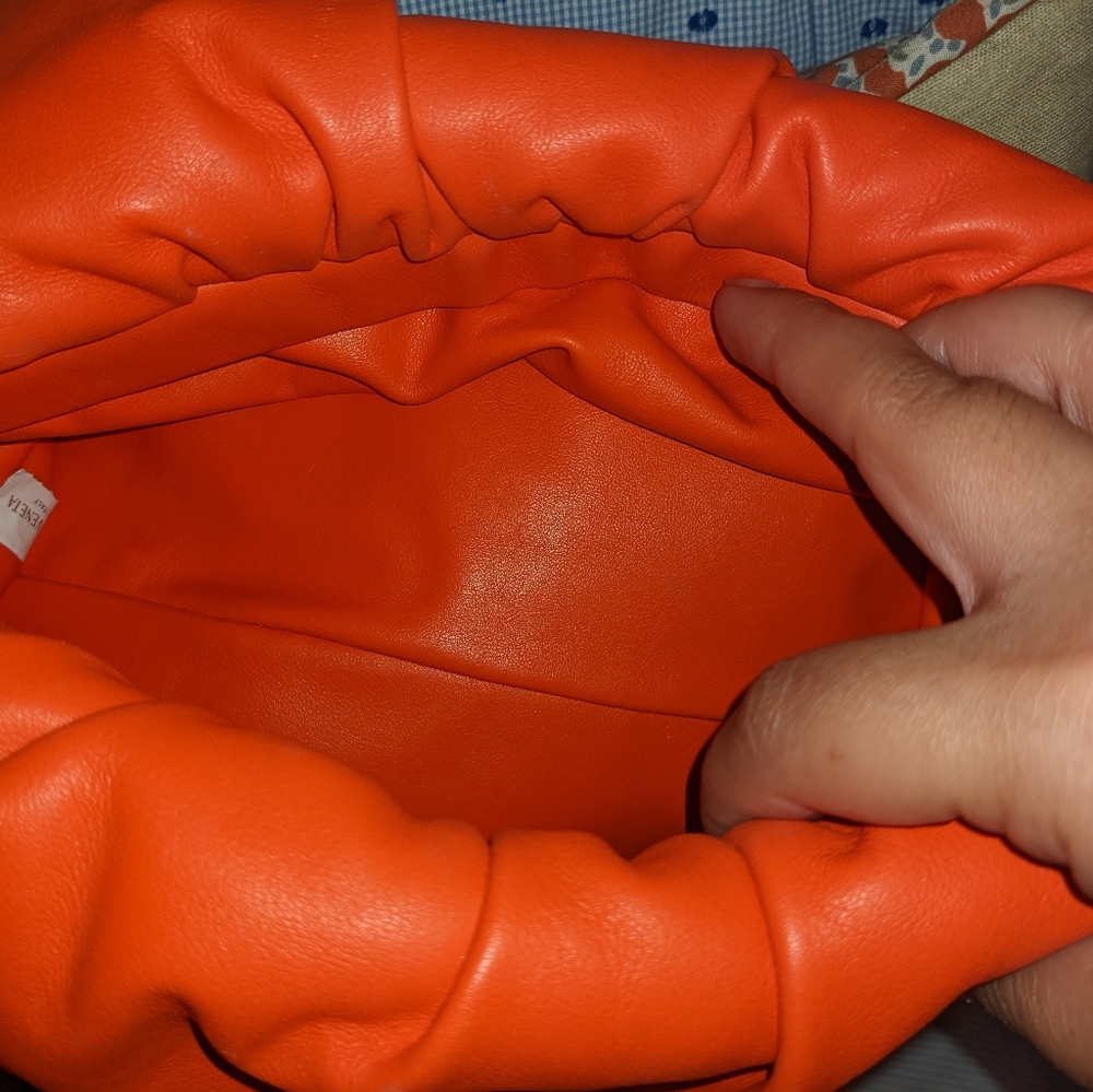 Bottega Veneta orange chain pouch bag - Picture 10 of 14